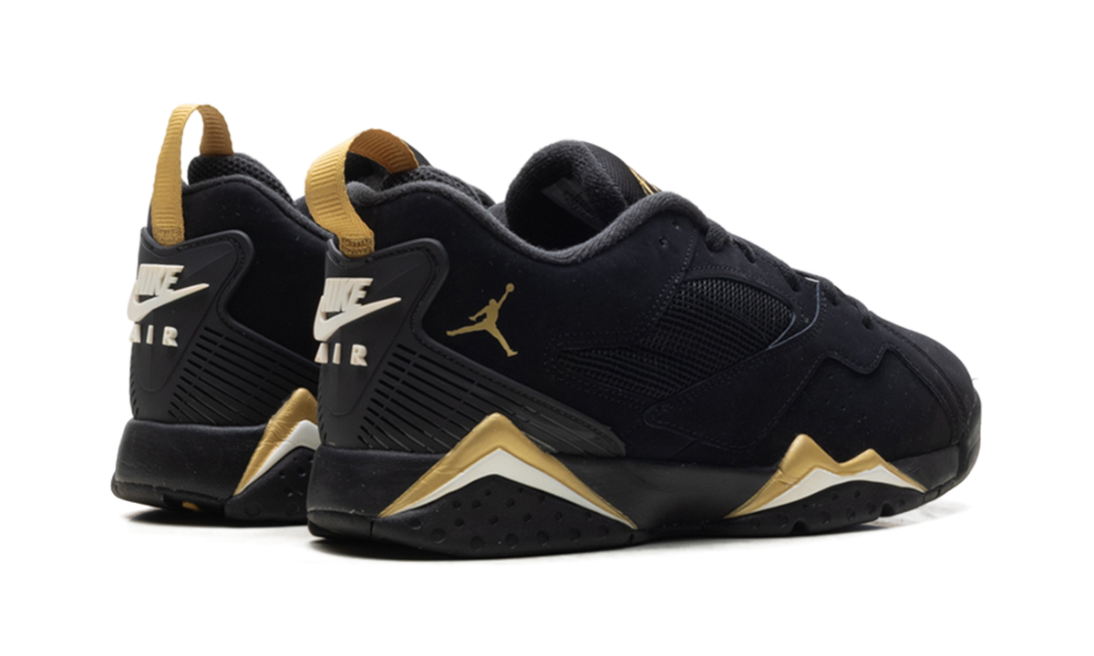 Air Jordan MVP 92 Golden Moments HQ3950 007