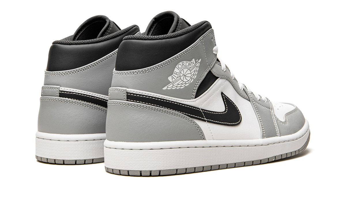 Air Jordan 1 Mid Light Smoke Grey 2.0 554724 078