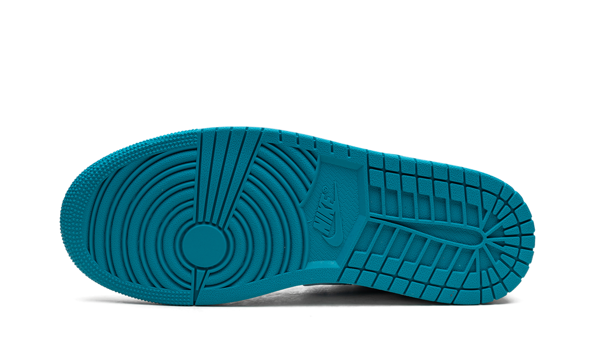 Air Jordan 1 Low Aquatone 553558 174